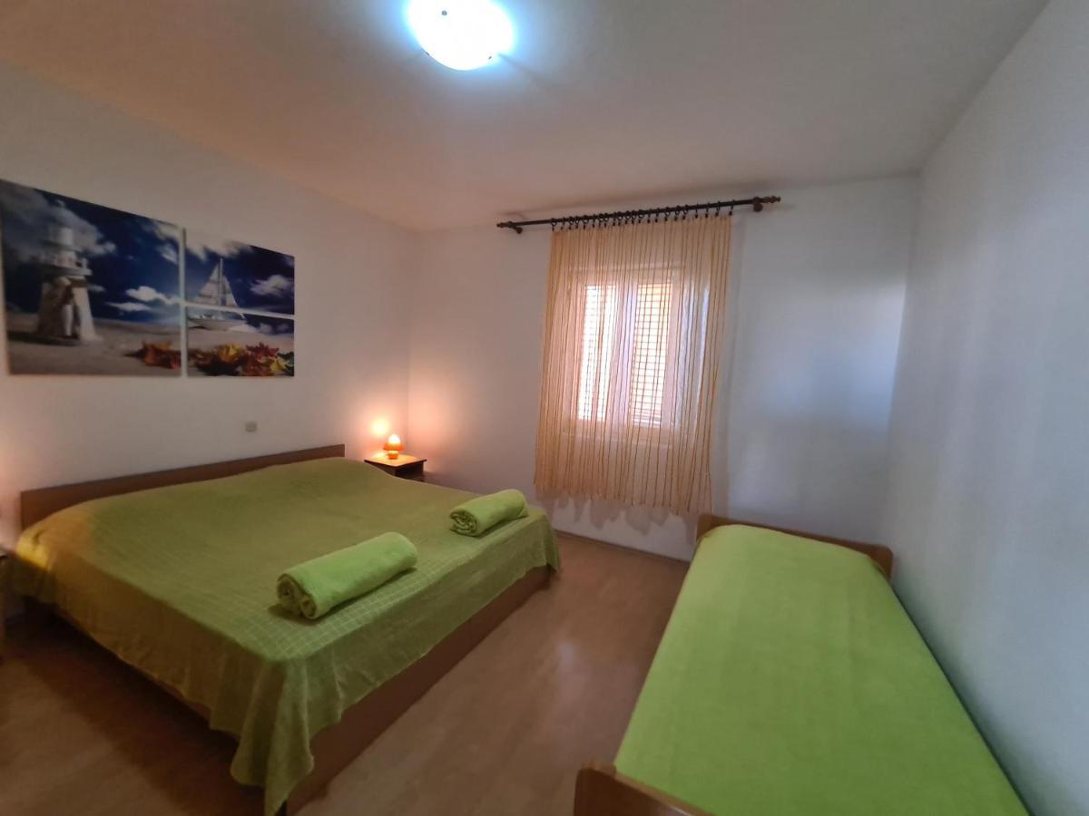 Apartments Barbati Kustići Extérieur photo