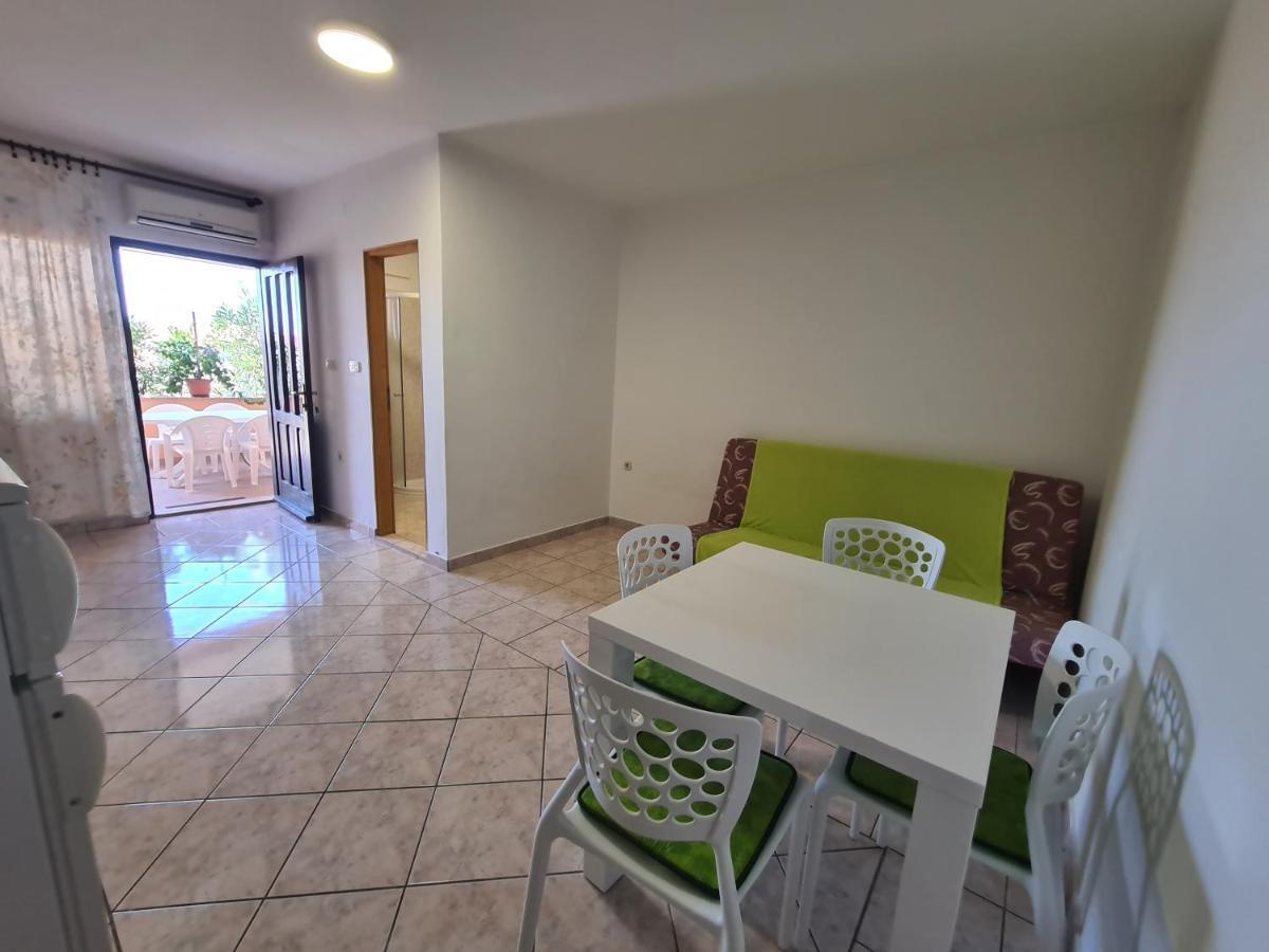 Apartments Barbati Kustići Extérieur photo
