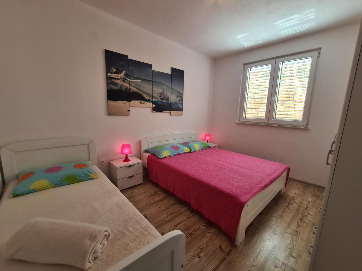 Apartments Barbati Kustići Extérieur photo
