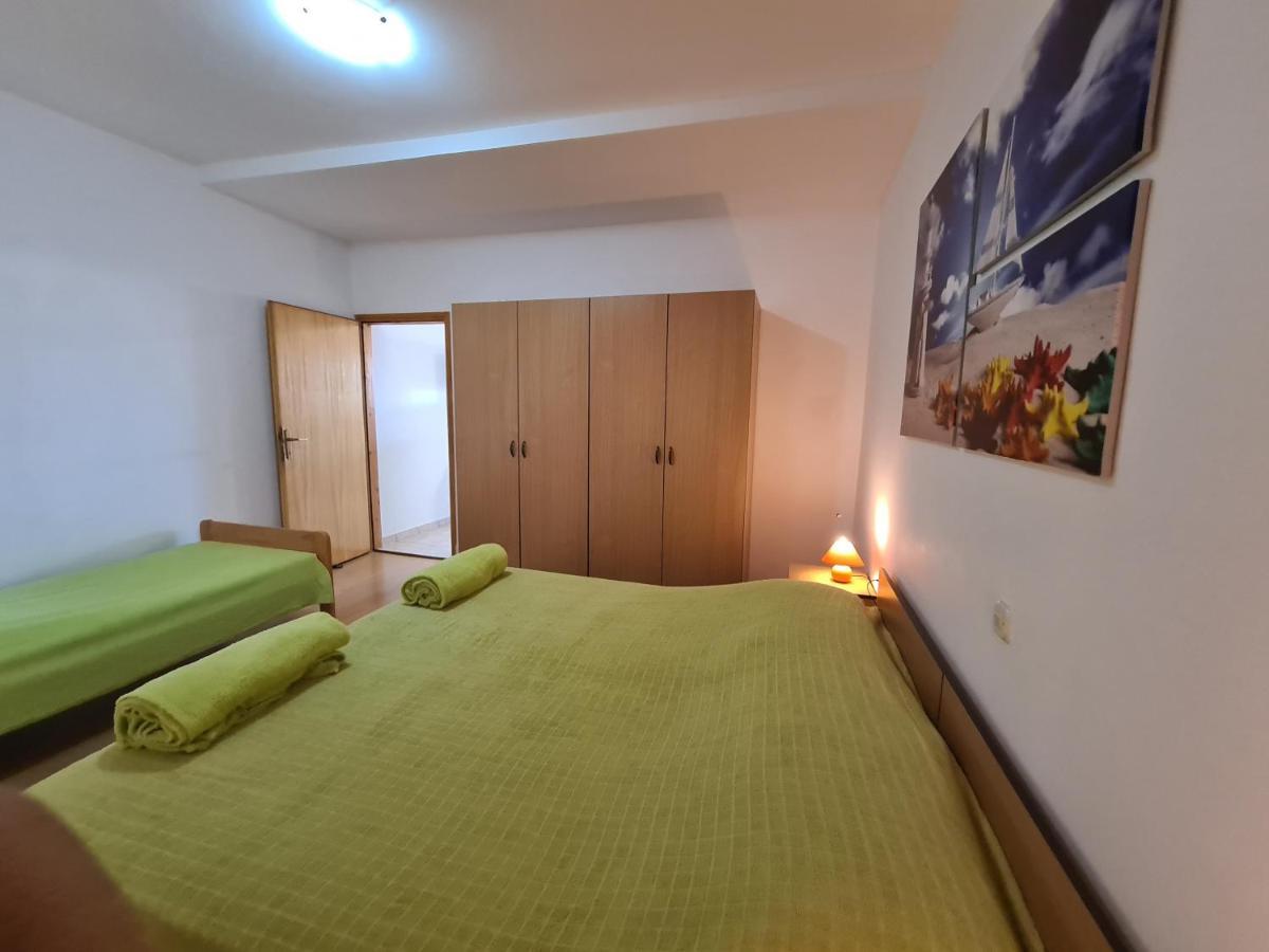 Apartments Barbati Kustići Extérieur photo