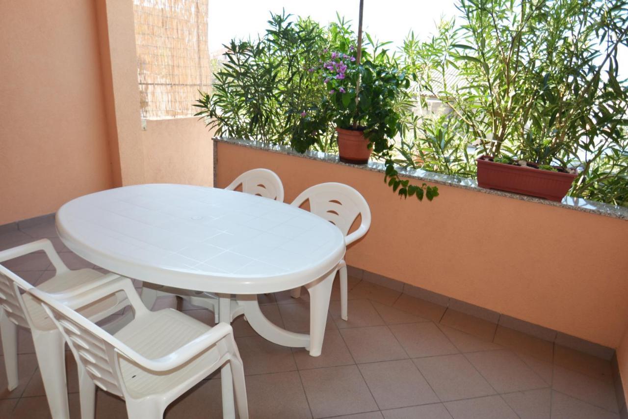 Apartments Barbati Kustići Extérieur photo
