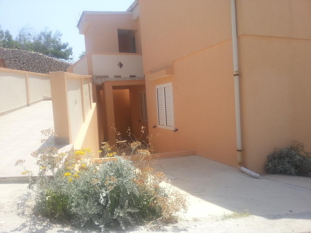 Apartments Barbati Kustići Extérieur photo