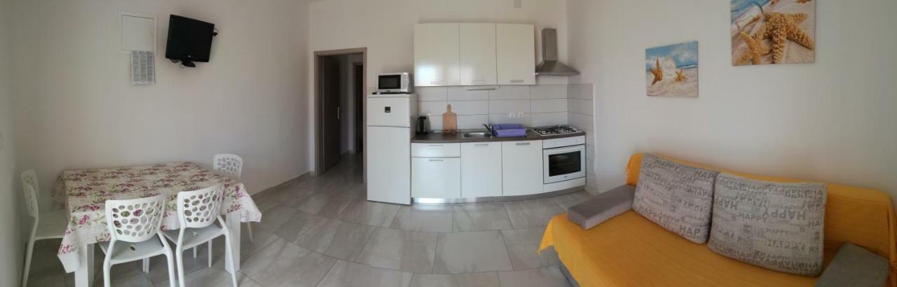 Apartments Barbati Kustići Extérieur photo