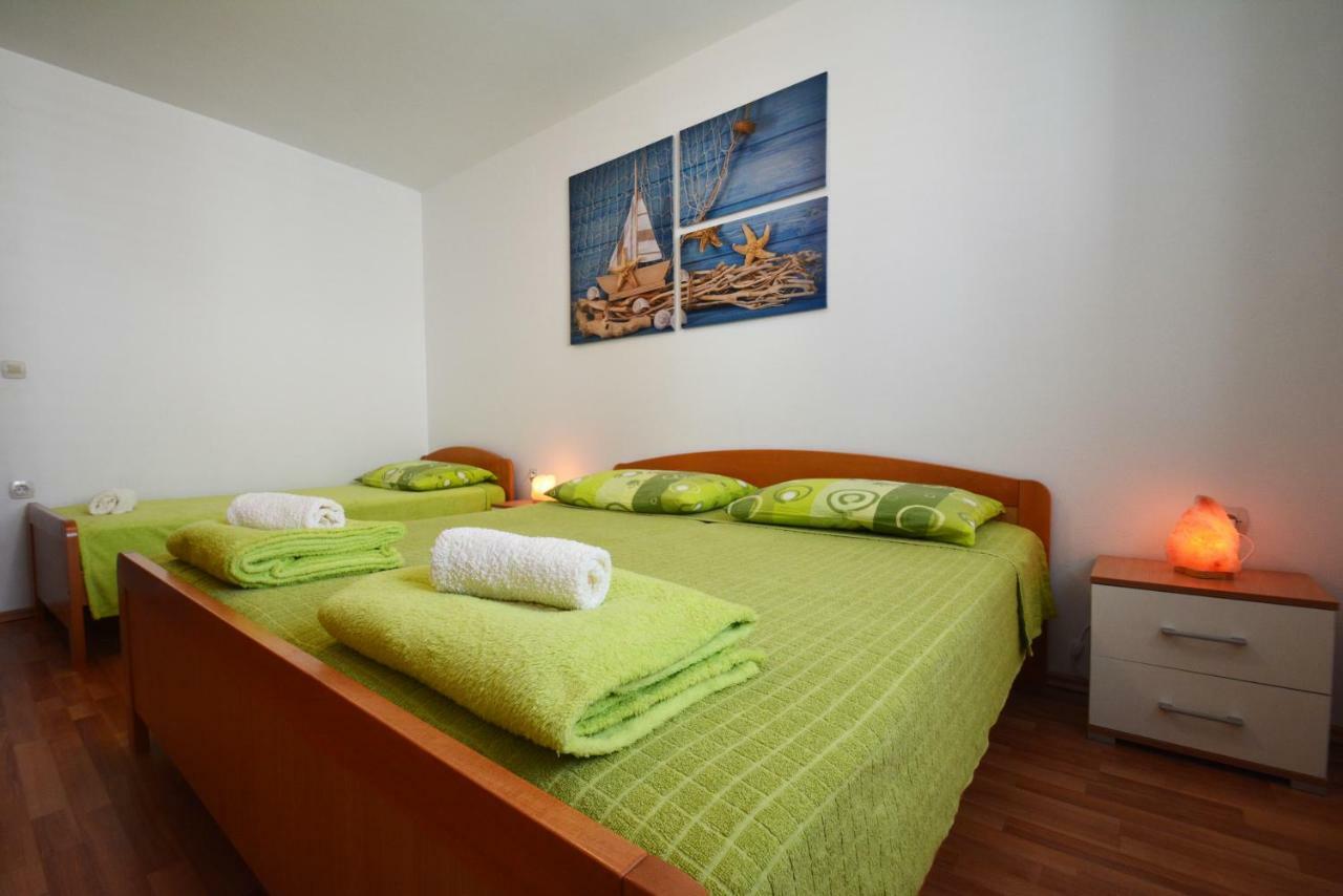 Apartments Barbati Kustići Extérieur photo
