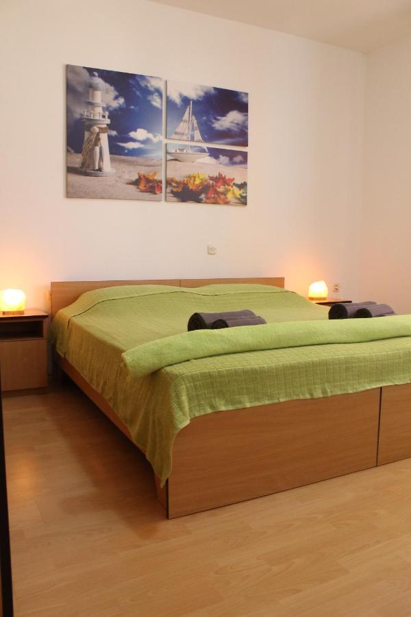 Apartments Barbati Kustići Extérieur photo